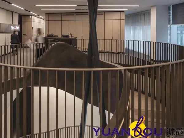 液態(tài)金屬樓梯中有些優(yōu)勢？